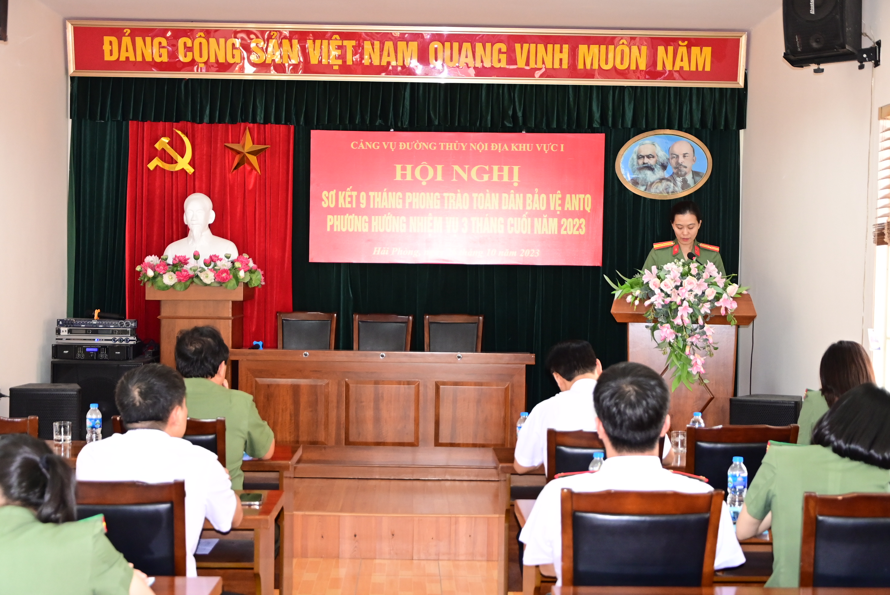 Cảng vụ đường thủy nội địa khu vực 1: Đẩy mạnh việc thực hiện 6 nội dung xây dựng phong trào toàn dân bảo vệ an ninh Tổ quốc cuối năm 2023